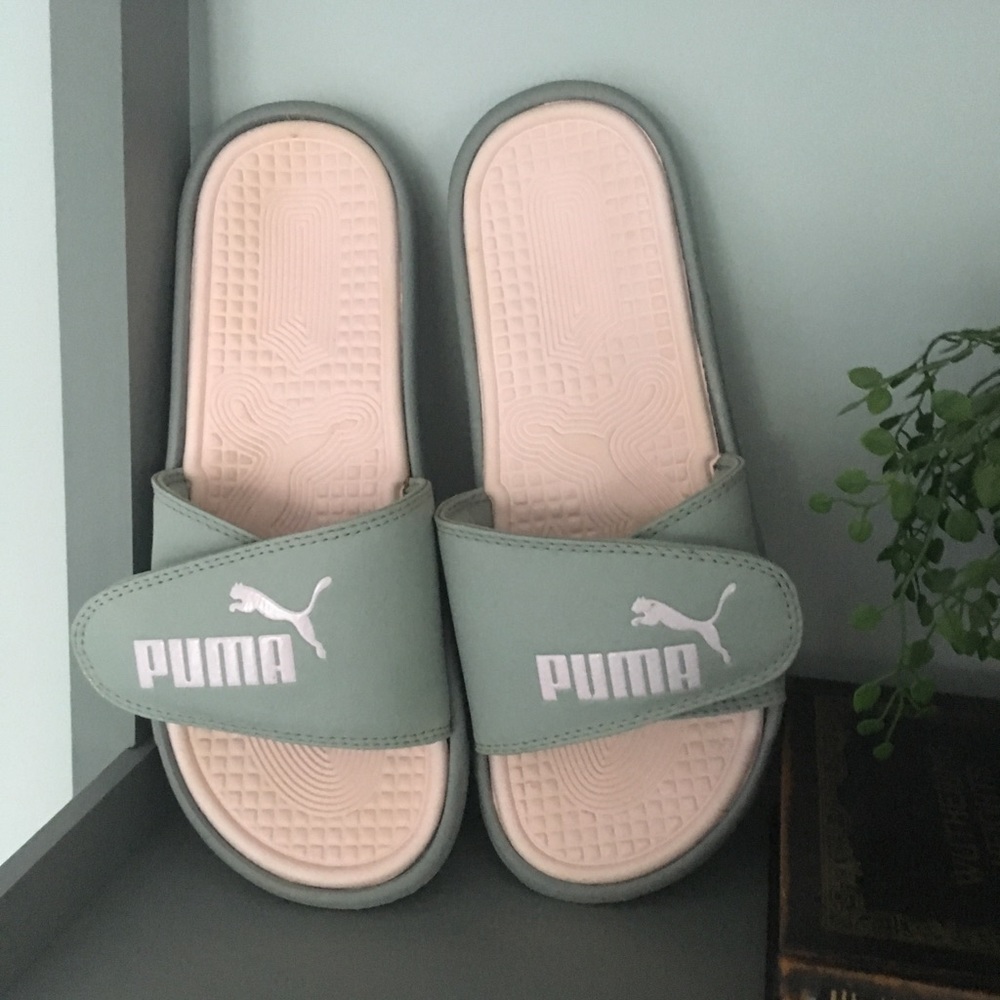 PUMA Pink/Grey Slides